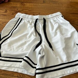 nike dri fit basketball shorts